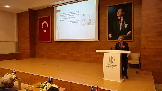 HKÜ'de Mehmet Akif Ersoy ve Çanakkale Ruhu Anma programı gerçekleştirildi