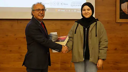 HKÜ'de Mehmet Akif Ersoy ve Çanakkale Ruhu Anma programı gerçekleştirildi