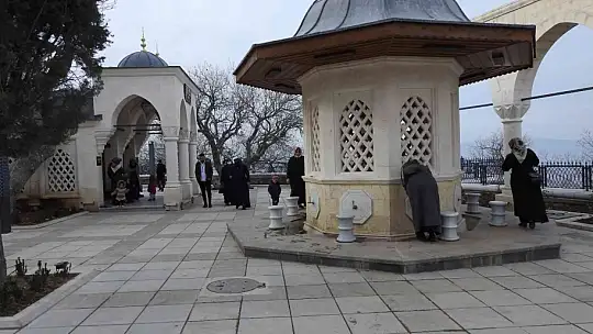 Hz. Ukkaşe Türbesi yeniden ziyarete açıldı