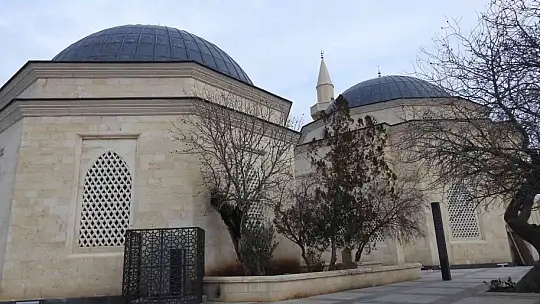 Hz. Ukkaşe Türbesi yeniden ziyarete açıldı