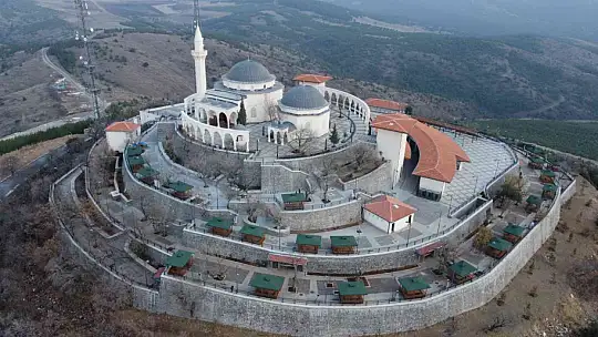 Hz. Ukkaşe Türbesi yeniden ziyarete açıldı