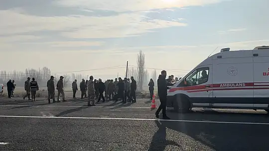 Iğdır'da zırhlı askeri araç devrildi: 12 asker yaralı