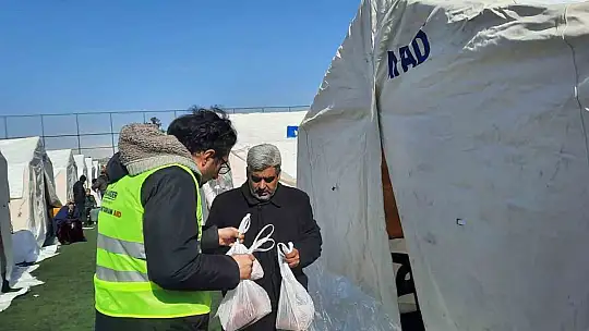 İMKANDER, depremzedeleri yalnız bırakmadı