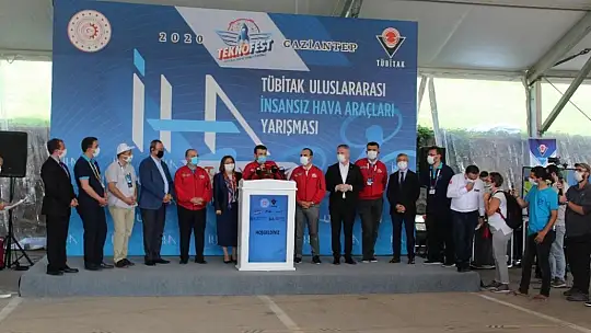 İnsansız hava araçları Gaziantep semalarında yarıştı