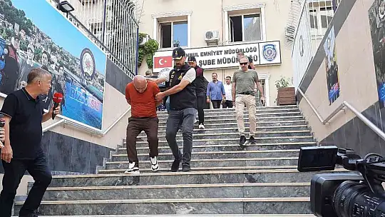 İnternetteki satış siteleri üzerinden 109 kişiyi yaklaşık 5 milyon TL dolandıran 12 şüpheli adliyeye sevk edildi