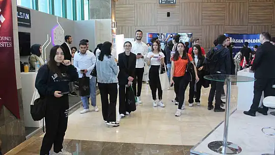 İpekyolu Kariyer Fuarı kapılarını açtı