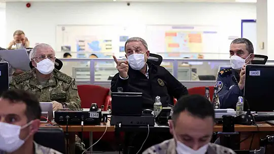 Irak ve Suriye'nin kuzeyinde 20'den fazla terör noktası bombalandı