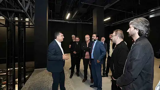 İş adamları D.T. Şehitkamil Sahnesi ve AGRO Park'ı inceledi