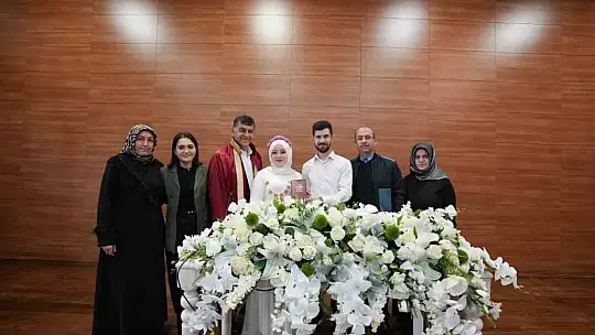 İşitme engelli çift, Fadıloğlu'nun kıydığı nikahla evlendi