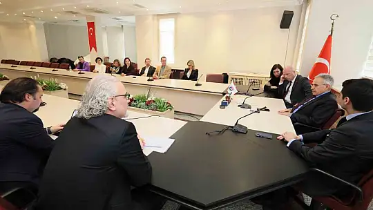 İsviçreli iş insanlarından Rektör Özaydın'a ziyaret