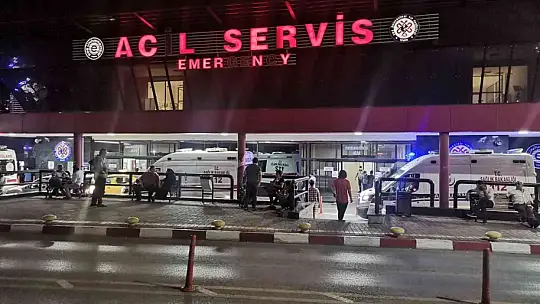 İzmir'de 6 aylık hamile kadın oğlu tarafından 15 yerinden bıçaklandı