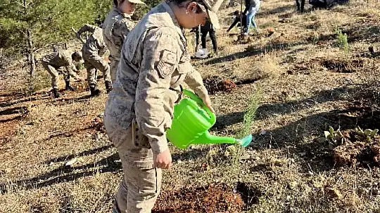 Jandarma 100. yıla özel 100 fidan dikti