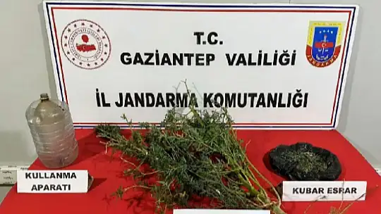 Jandarma uyuşturucuya geçit vermiyor