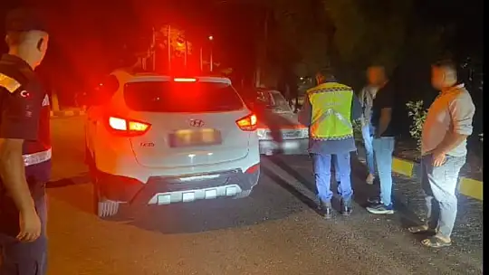 Jandarmadan 152 sürücüye 215 bin TL para cezası