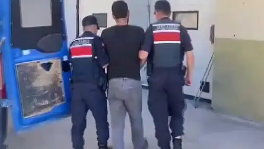 Jandarmadan çeşitli suçlardan aranan şahıslara dev operasyon: 85 gözaltı