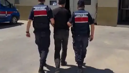 Jandarmadan çeşitli suçlardan aranan şahıslara dev operasyon: 85 gözaltı
