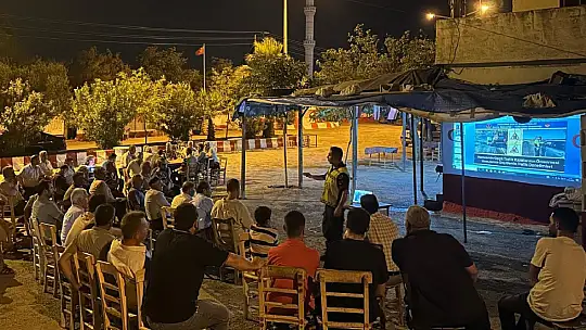 Jandarmadan hemzemin geçitte trafik denetimi