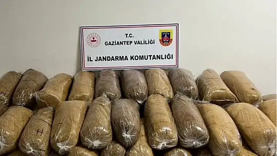 Jandarmadan huzurlu sokaklar uygulaması: 128 aranan şahıs yakalandı