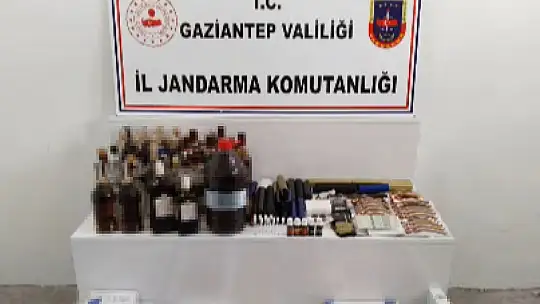 Jandarmadan kaçakçılık ve uyuşturucu operasyonu: 4 tutuklama
