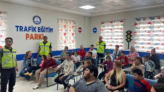 Jandarmadan özel çocuklara trafik eğitimi