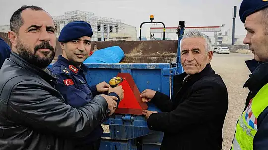 Jandarmadan traktör sürücülerine güvenli tarım eğitimi