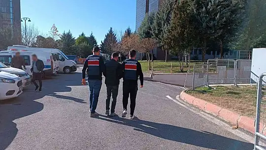 Jandarmanın yakaladığı aranan 25 şahıstan 21'i tutuklandı