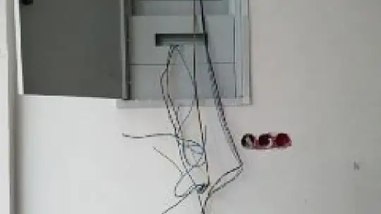 Kablo hırsızı yakalandı