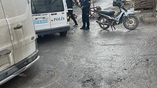 Kafasına mini inşaat vinci düşen işçi kurtarılamadı