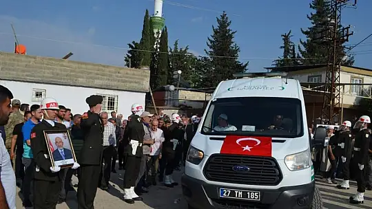 Kalp krizi sonucu hayatını kaybeden gazi son yolcuğuna uğurlandı