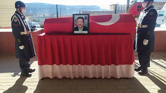 Kansere yenik düşen terör gazisi son yolculuğuna uğurlandı