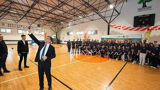 Kasım ayında yarışma sırası öğretmenlerde