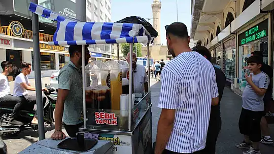 Kavurucu sıcakların vazgeçilmezi soğuk içecekler