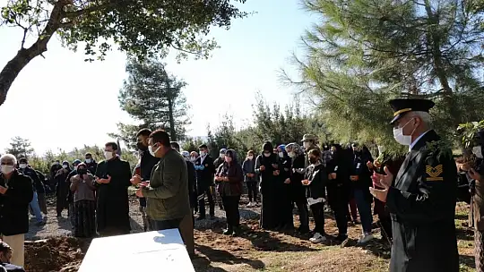 Kazada vefat eden baba oğul defnedildi