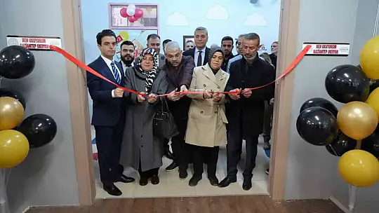 Kazada vefat eden İHA muhabirlerinin isimleri çok amaçlı salonda yaşatılacak