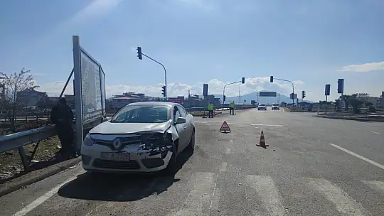 Kazaya karışan sürücünün rahatlığı pes dedirtti