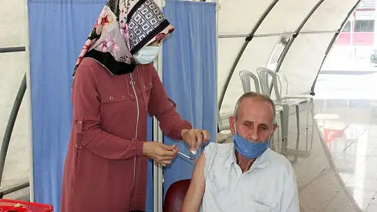 Kilis'te korona virüs nedeniyle hastaneye yatanların yüzde 90'ı aşısız