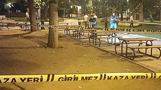 Kimlik kontrolü yapılan şahıstan bekçilere bıçaklı saldırı: 2'si ağır 3 yaralı