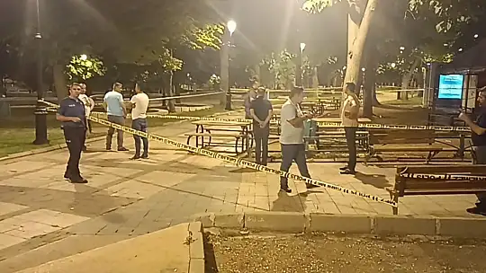 Kimlik kontrolü yapılan şahıstan bekçilere bıçaklı saldırı: 2'si ağır 3 yaralı