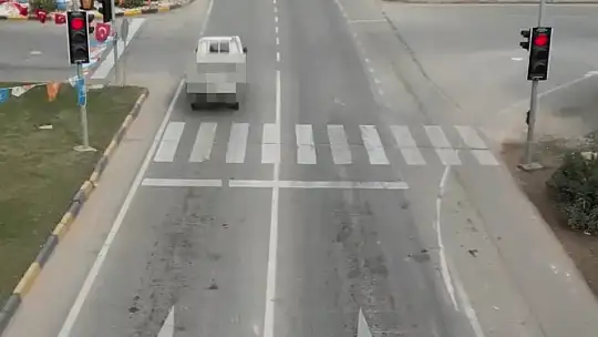 Kırmızı ışık ihlali yapan 8 sürücüye 58 bin lira ceza
