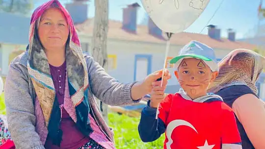 Kırsal mahallelerdeki çocukları mutlu eden proje