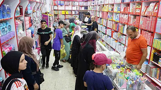 Kırtasiyelerde hareketlilik başladı