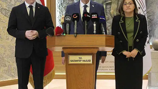 KKTC Cumhurbaşkanı Tatar: 'Kıbrıs'ta iki devletli siyaset yeni siyasettir'