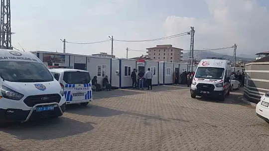 Konteyner kentte yalnız yaşayan öğretmen ölü bulundu