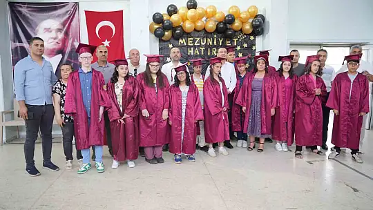 Kursiyerler görme engellilerin mutluluğuna ortak oldu