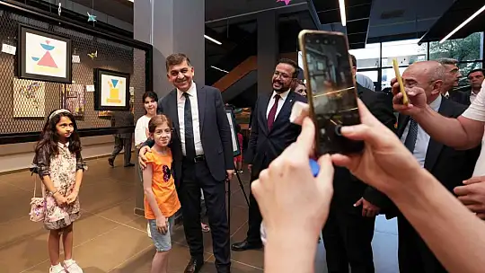 Kursiyerlerin sanat eserleri görücüye çıktı