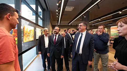 Kursiyerlerin sanat eserleri görücüye çıktı