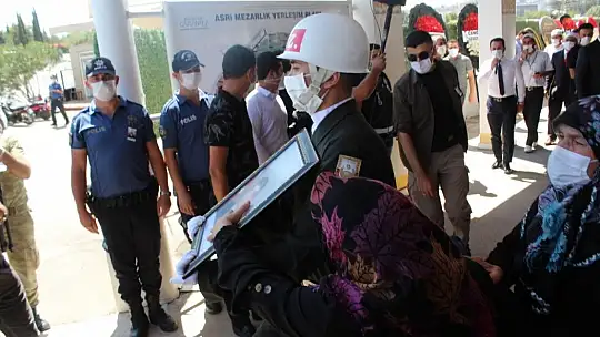 Libya'da şehit olan Uzman Çavuş Yılmaz'ın naaşı memleketine uğurlandı