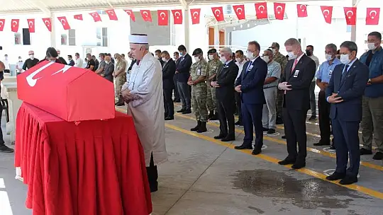 Libya'da şehit olan Uzman Çavuş Yılmaz'ın naaşı memleketine uğurlandı