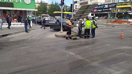 Lüks araçta başlayan alacak verecek kavgası kazayla son buldu