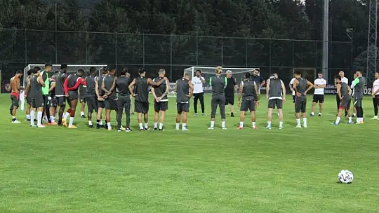 Marius Sumudica'dan ayrılık sinyali